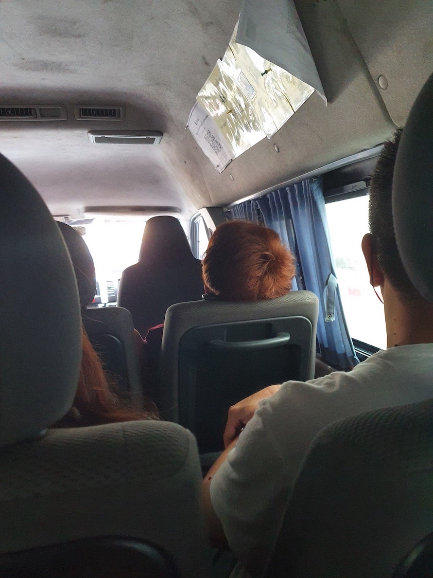 bus.jpg
