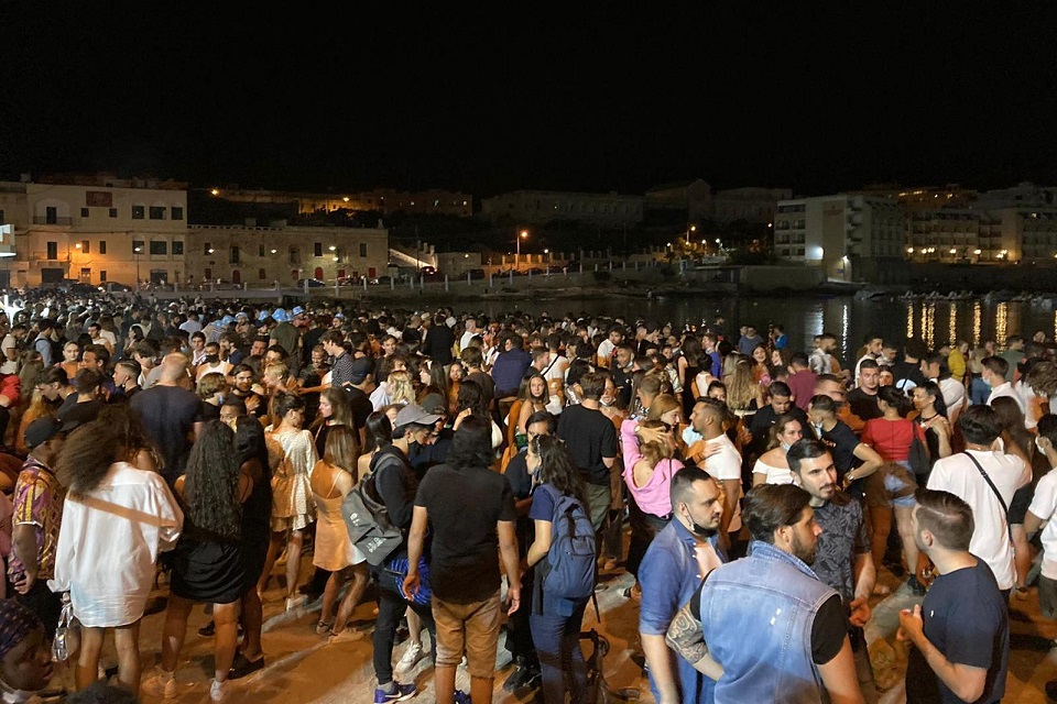 malta_tlumy.jpg