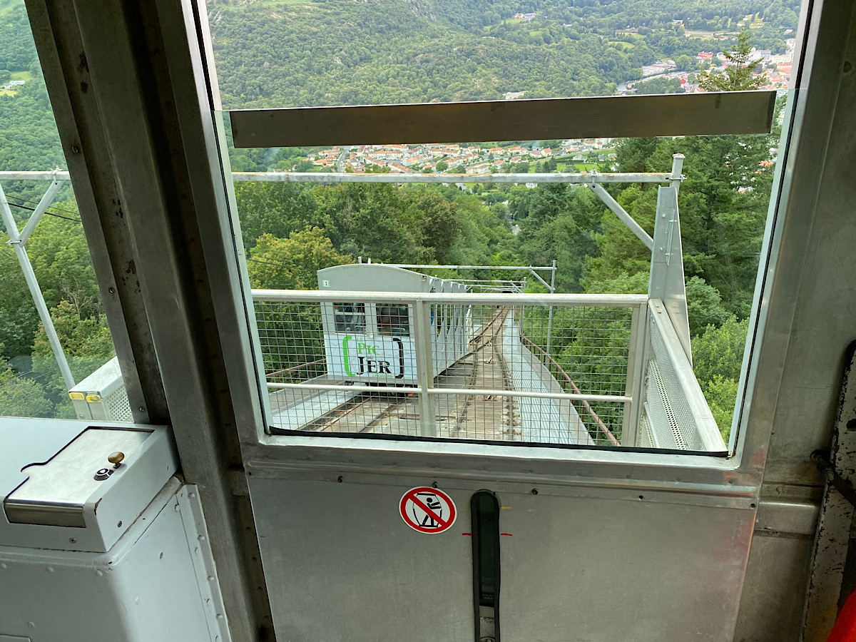 CE337533-6E1C-4079-9E11-28FF62CB688F.jpeg