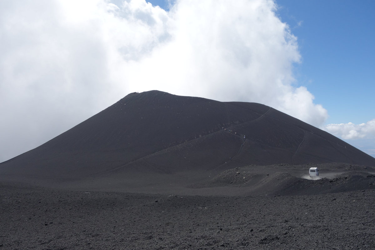etna12.jpg
