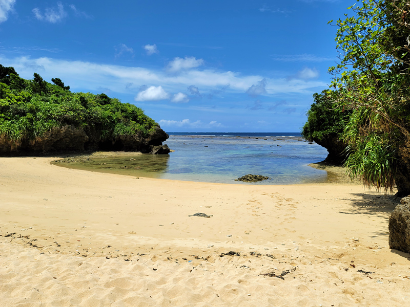 beach-blue-cavex800.jpg