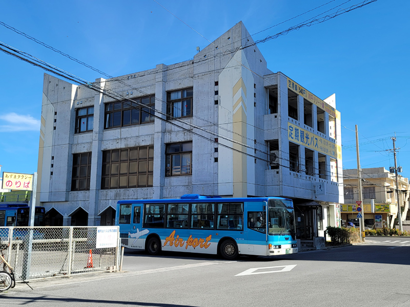Ishigaki-city-airport-busx800.jpg