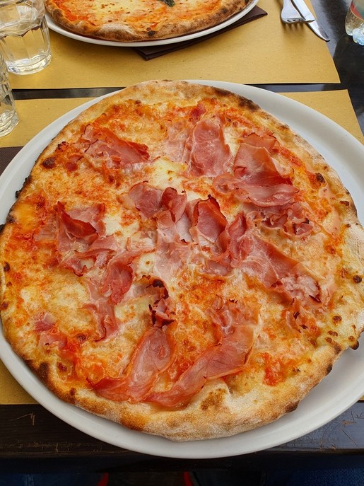 pizza.jpg
