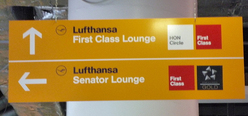 lounge_sign.jpg