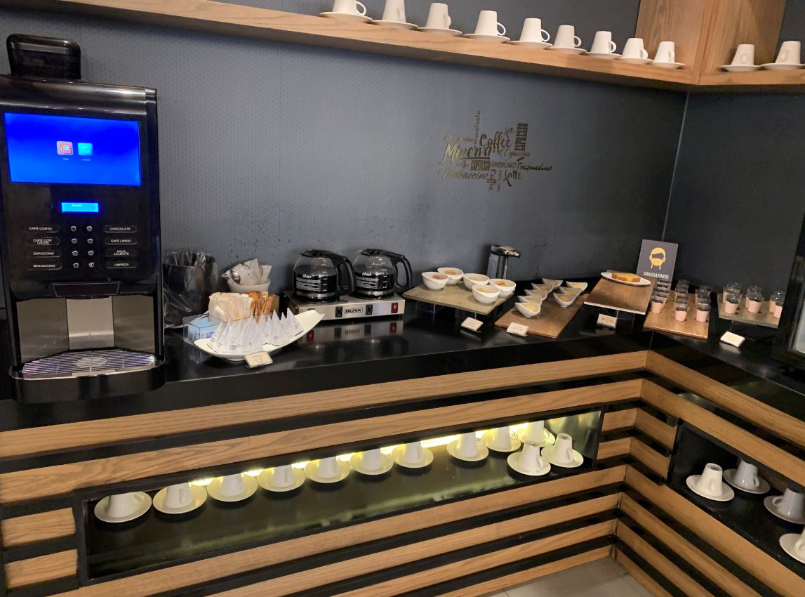 Quito_Lounge_4.JPG