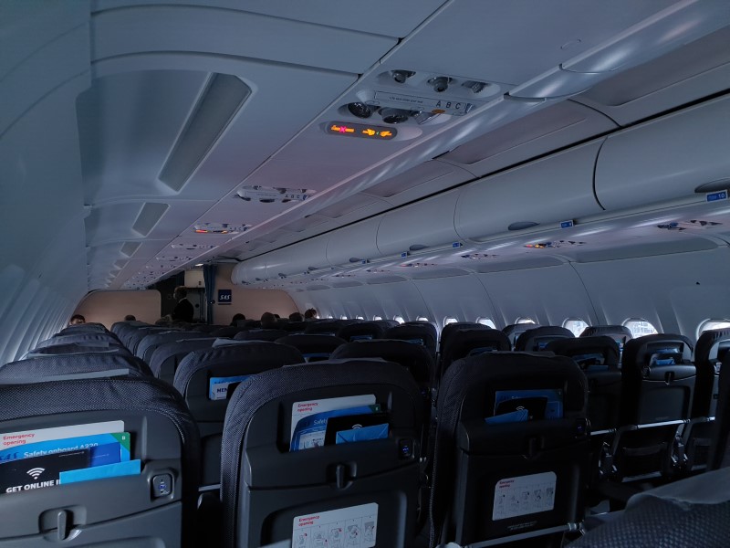 R_SK_G_14_A320200.jpg