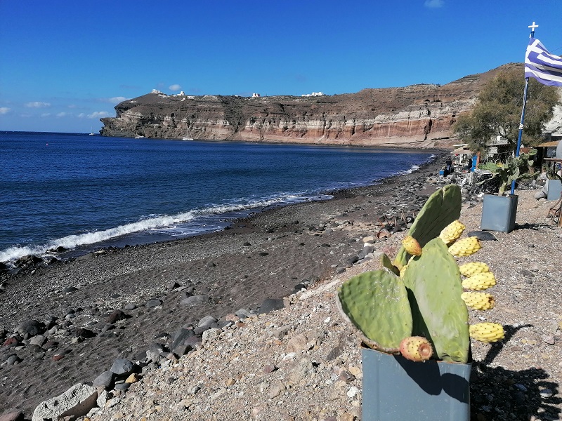 7-Black_Beach.jpg