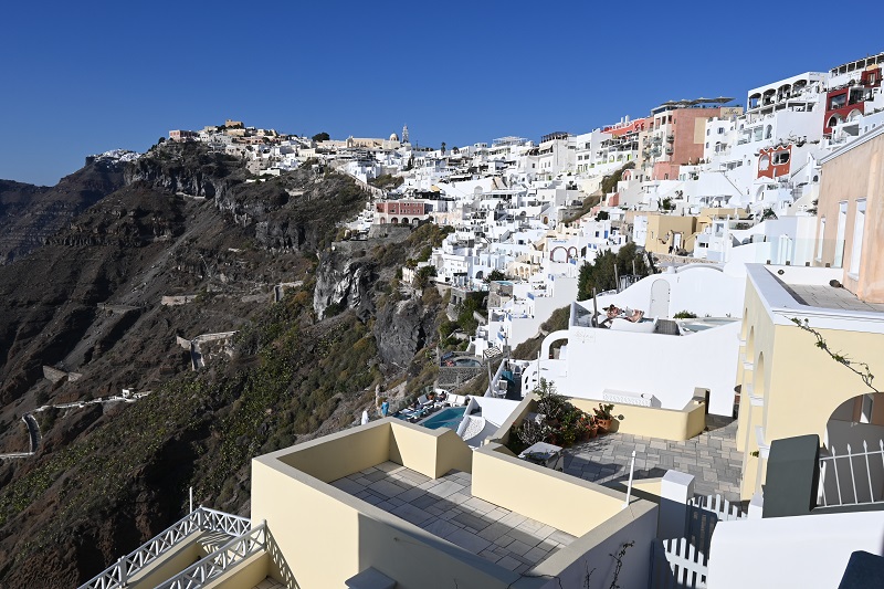 7-Thira.JPG