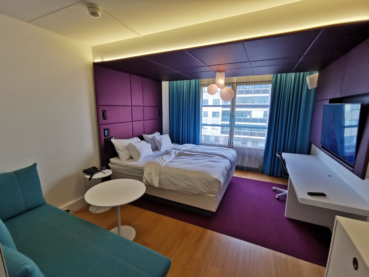 Radisson BLU Plaza Helsinki - pokój.jpg