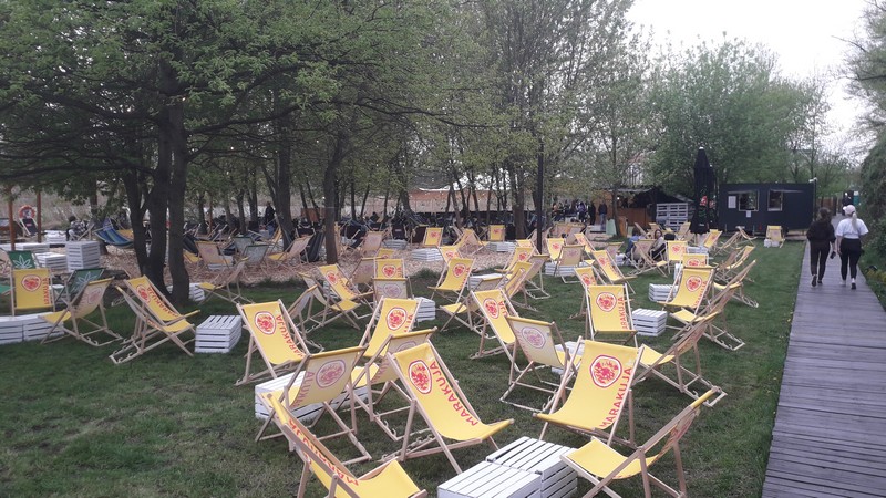 Forma_Płynna_Beach_Bar.jpg
