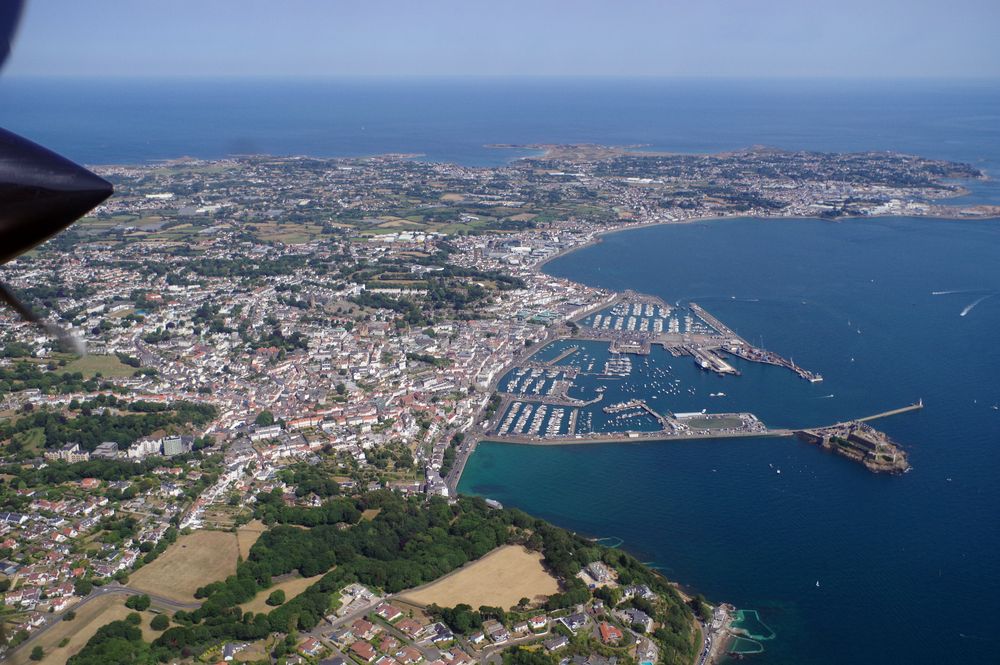 27 St Peter Port.jpg
