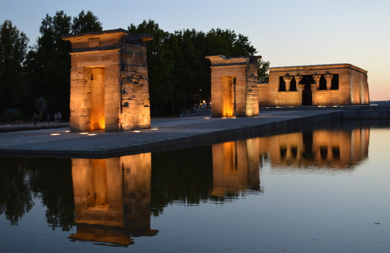 Debod.jpg