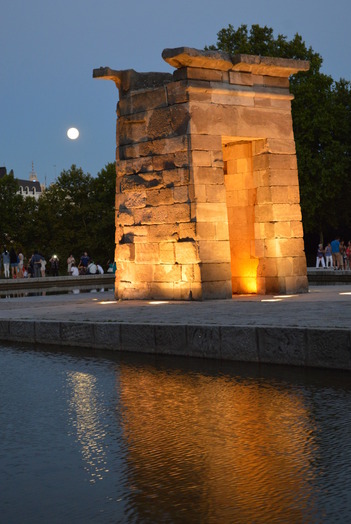Debod...jpg
