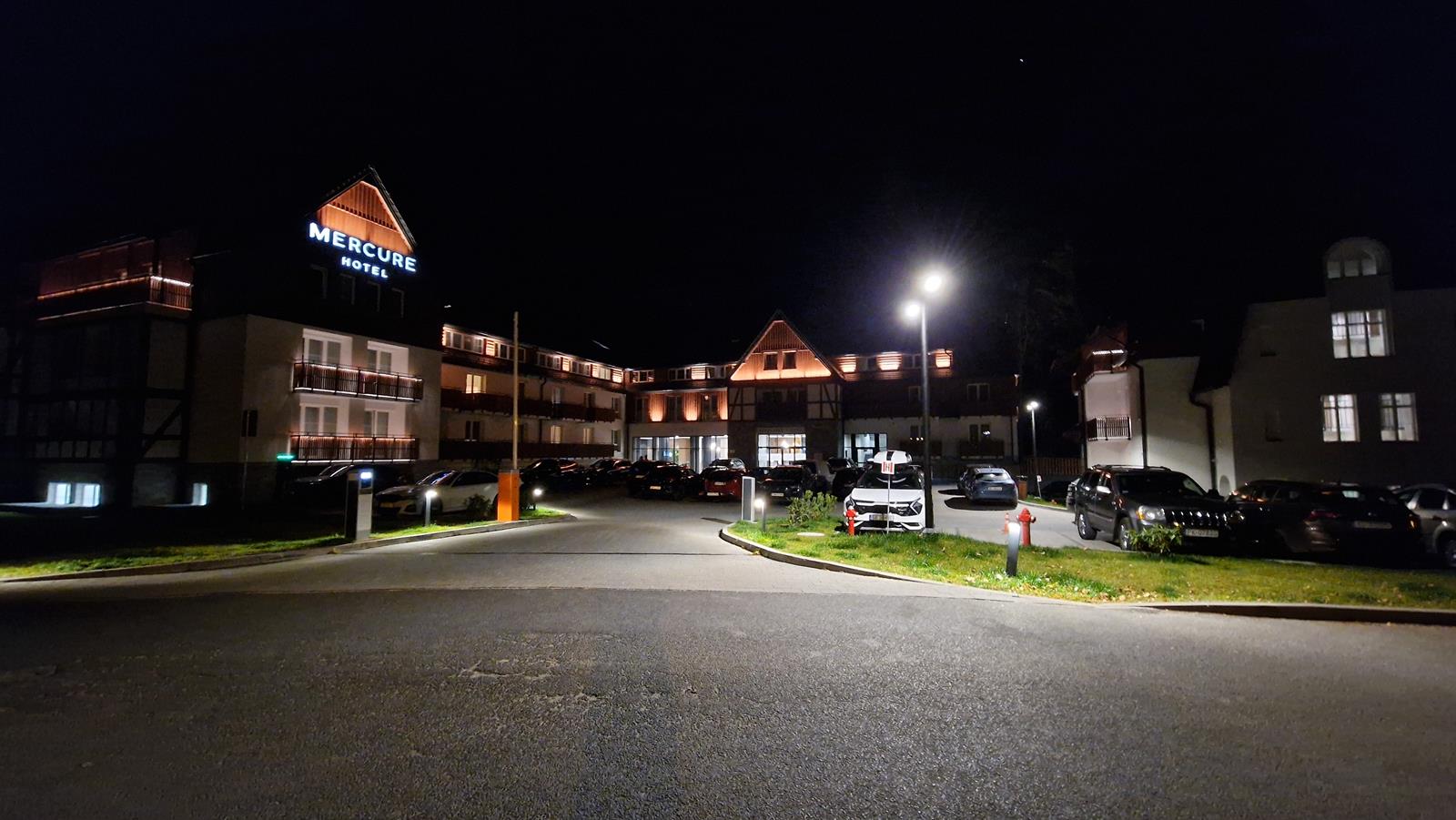 Hotel.jpg