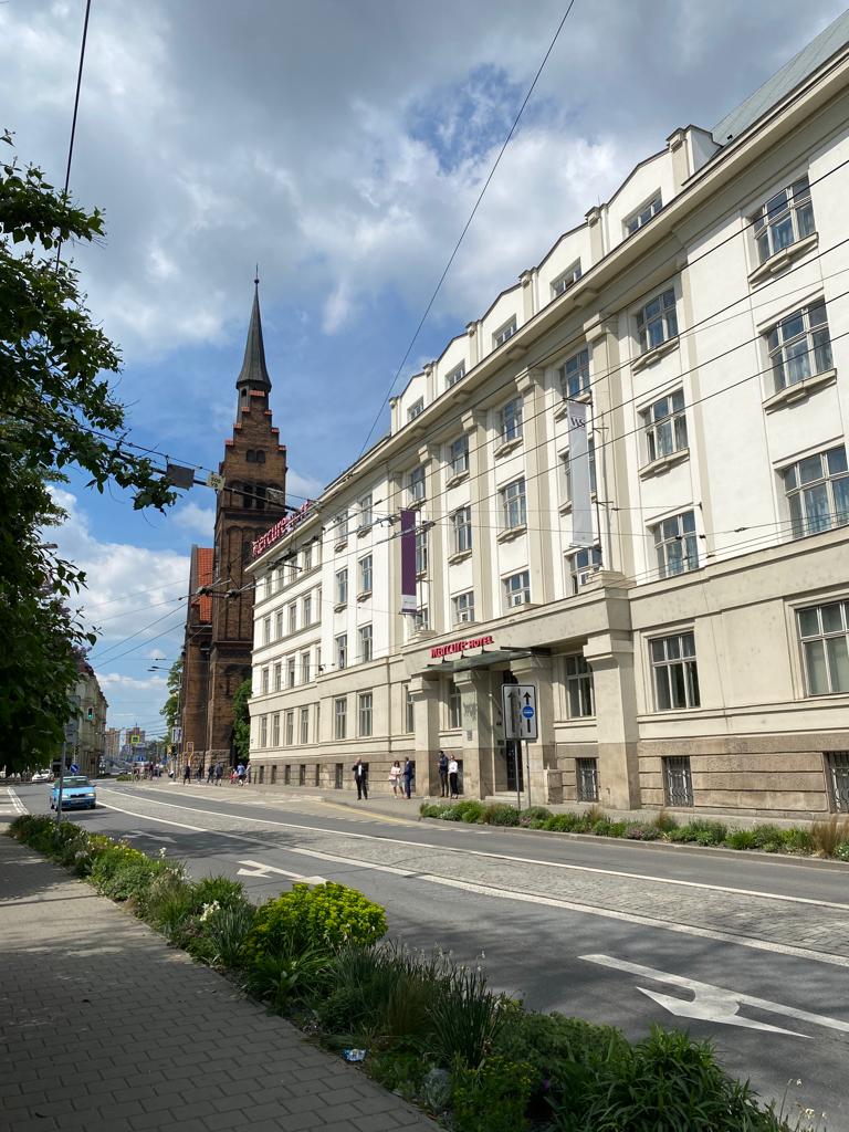 Mercure i powrót z wieży.jpeg