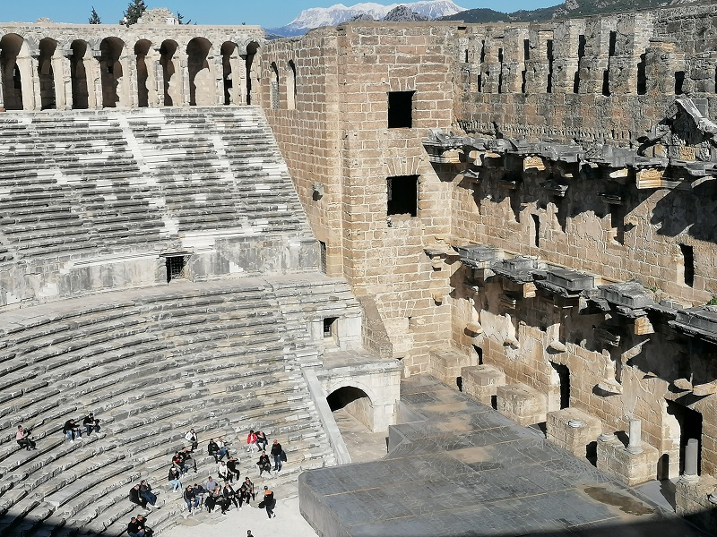 1-Aspendos.jpg