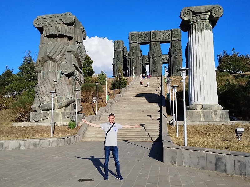 8-Tbilisi_male_morze.jpg