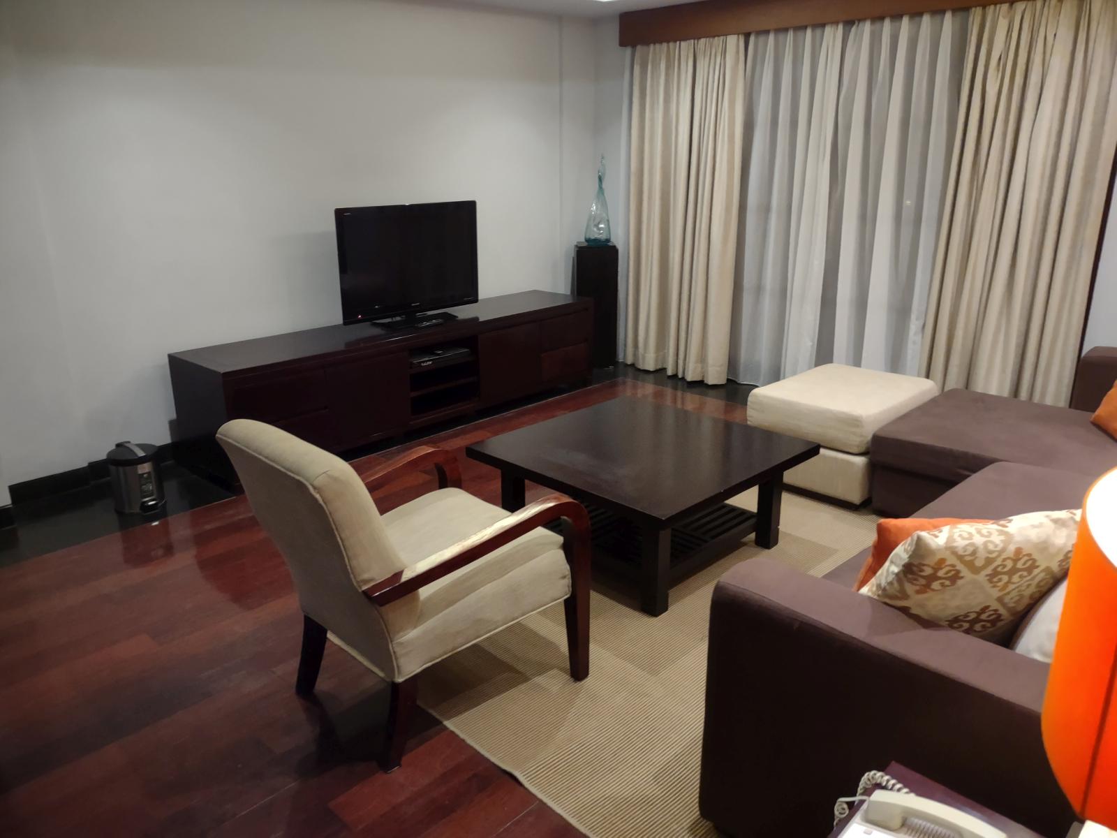 novotel ap. 3.jpg