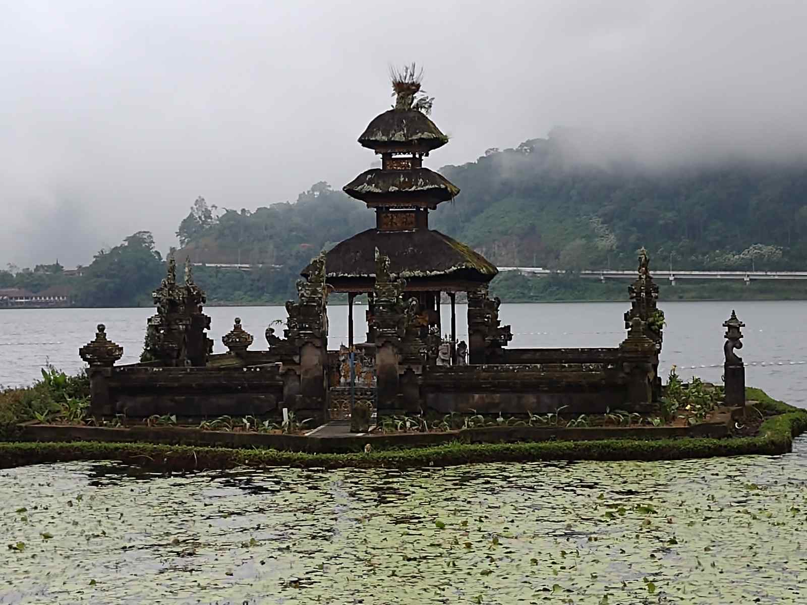 w1 Batu Kara Temple2.jpg
