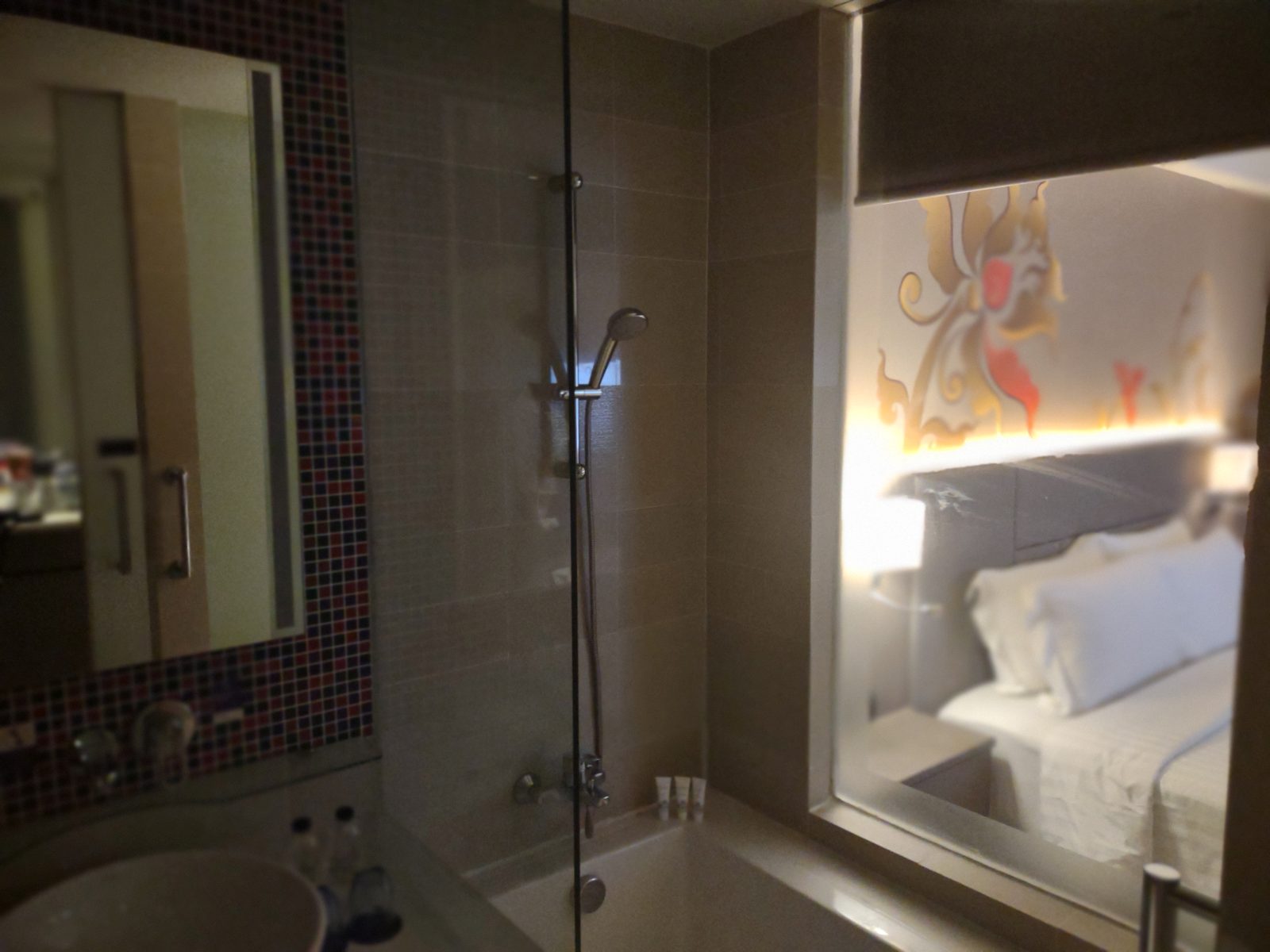 hotel6.jpg