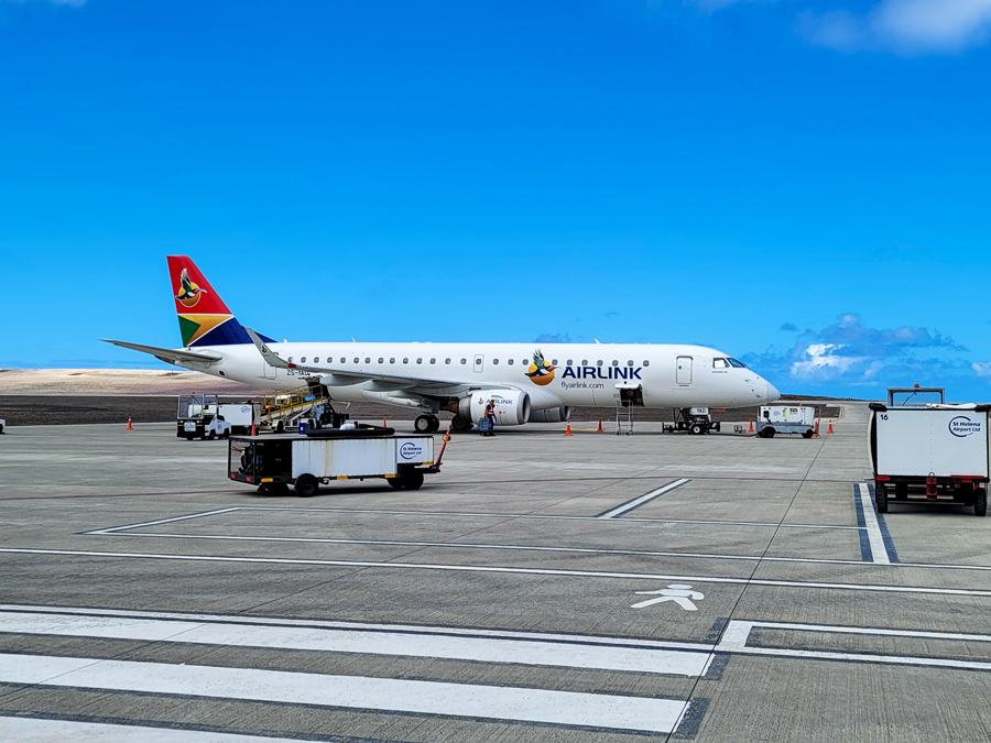 airlink-planex900.jpg