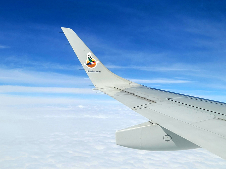 fly-airlink1x900.jpg