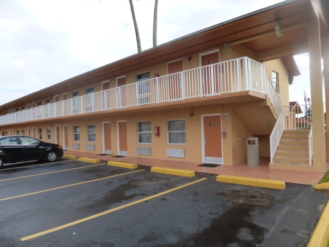 motel Faiway Inn Florida City 1.jpg