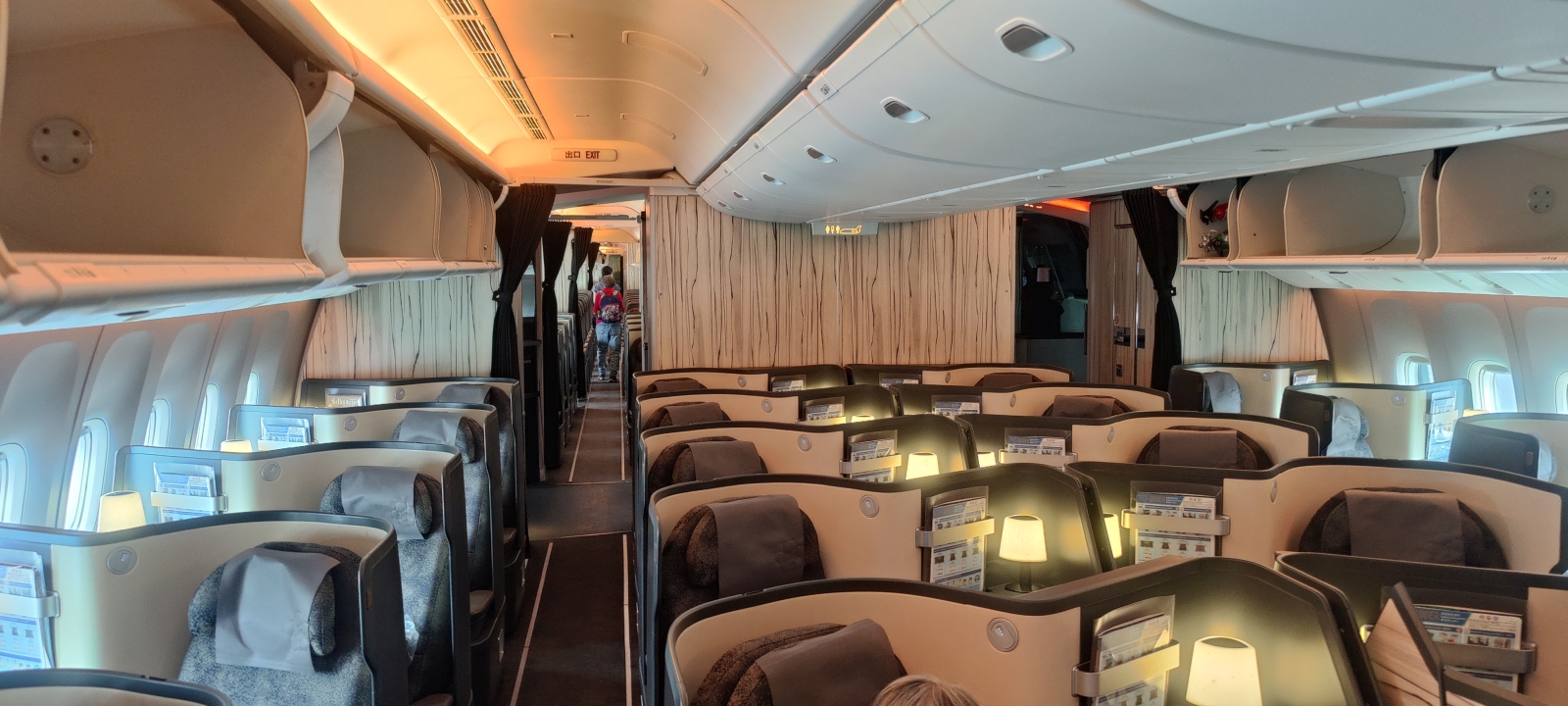 05KUL-TPE.jpg