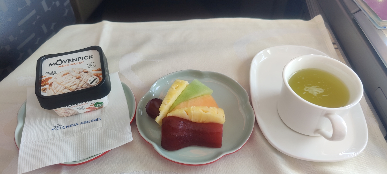 10TPE-NRT.jpg
