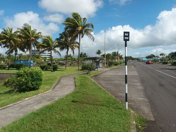 busstop.jpg