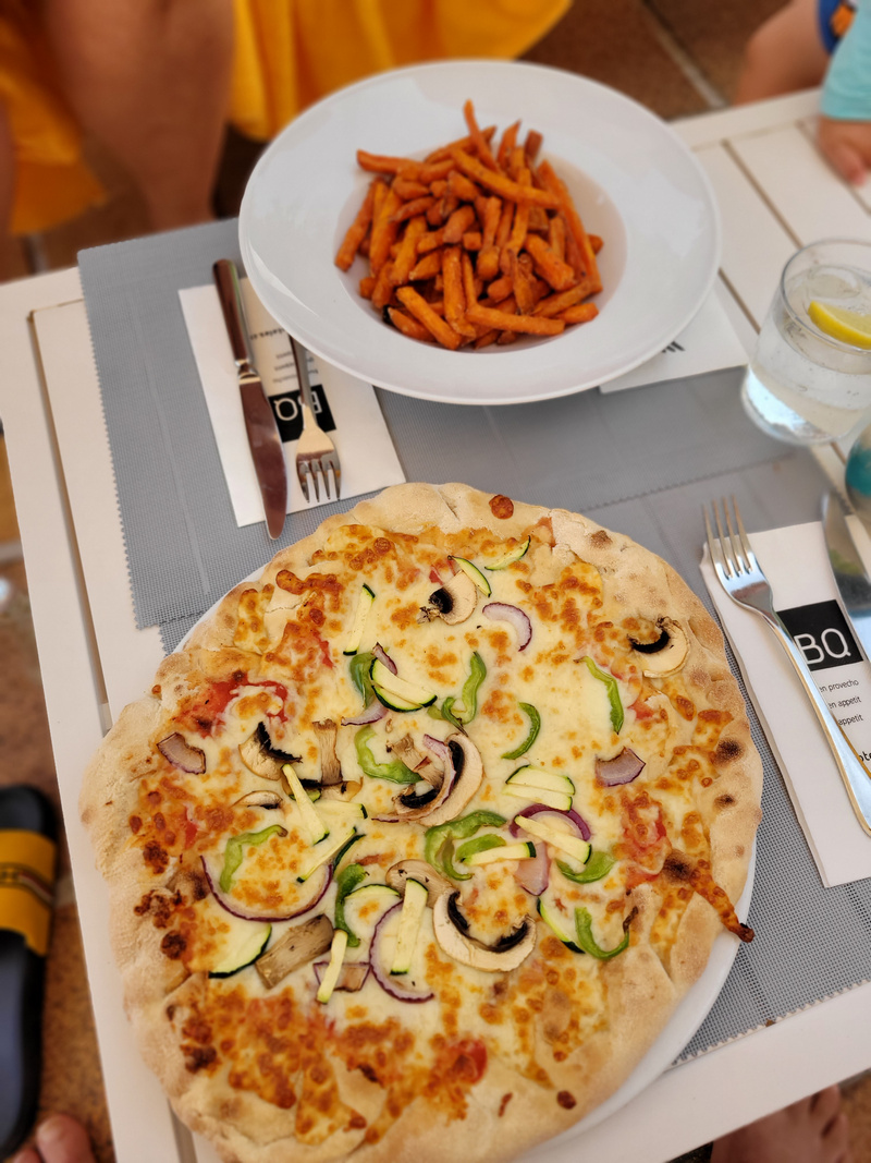 frytki i pizza.jpg