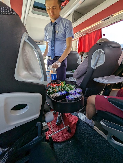 autobustr.jpeg