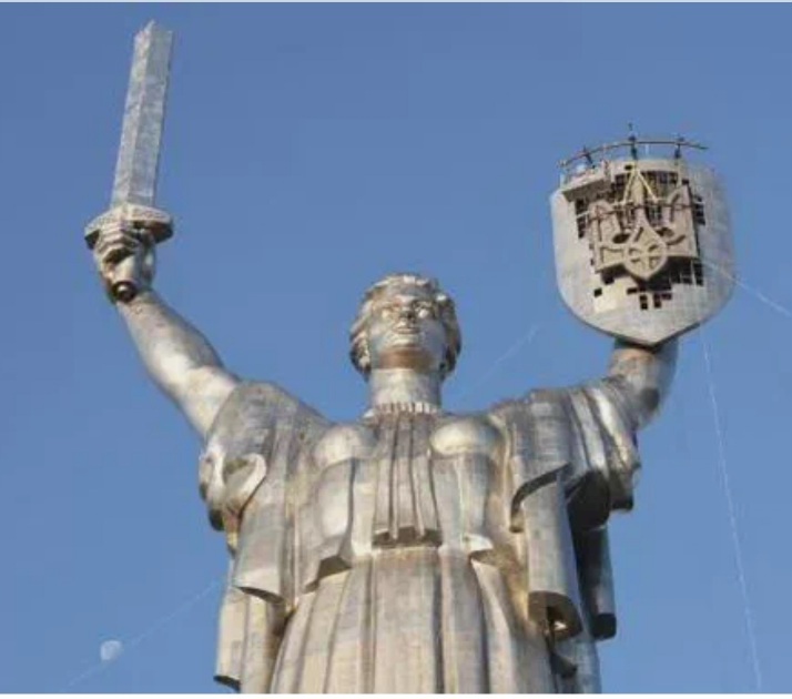 Statua t.jpg
