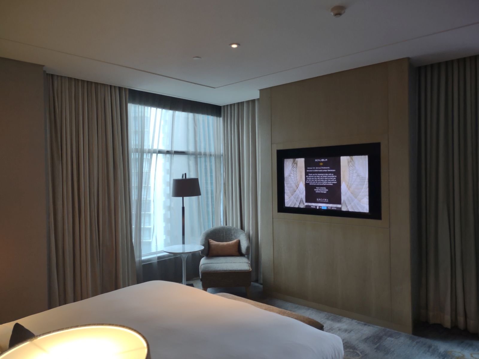 sofitel6.jpg