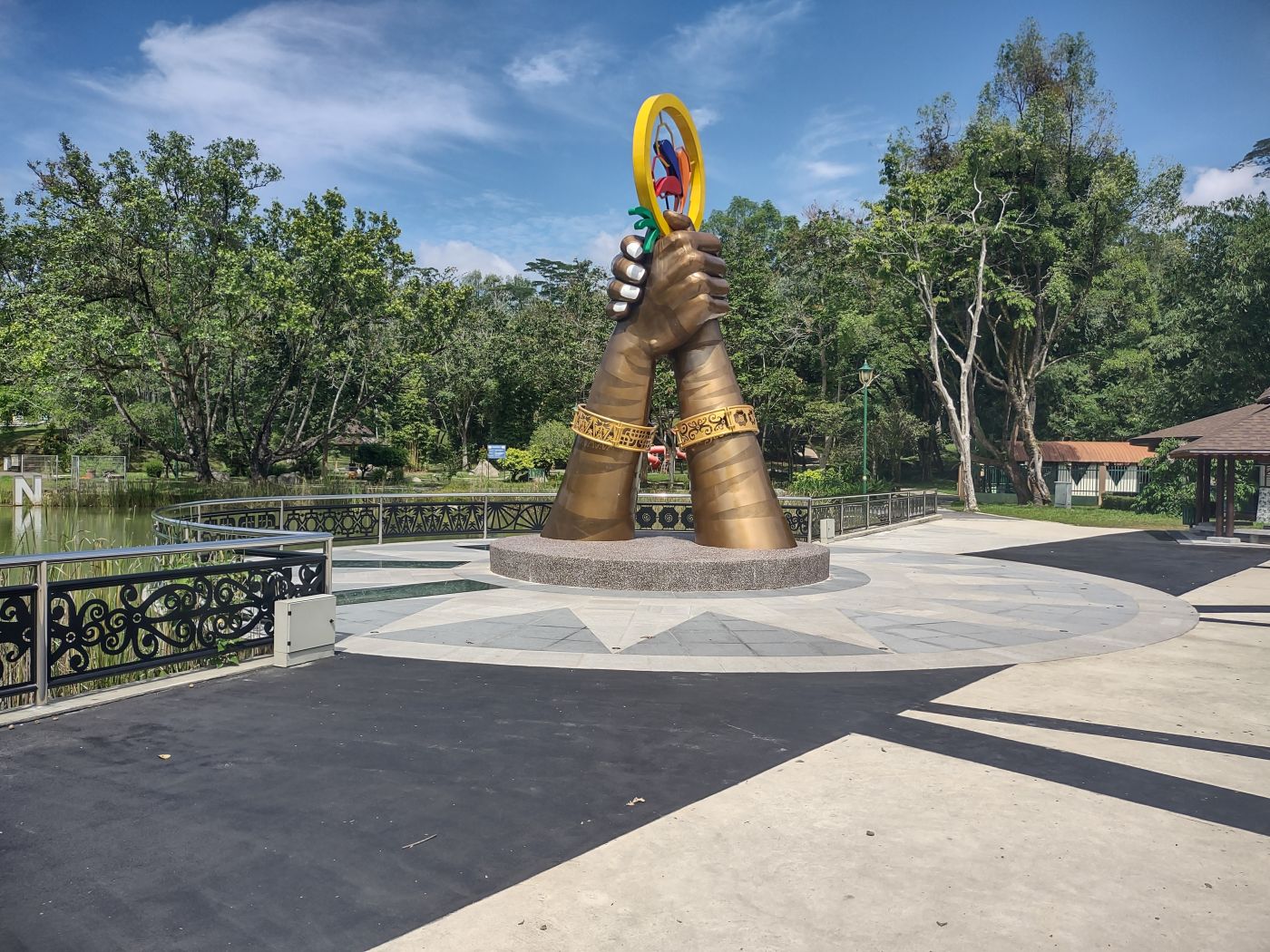 kuching2.jpg