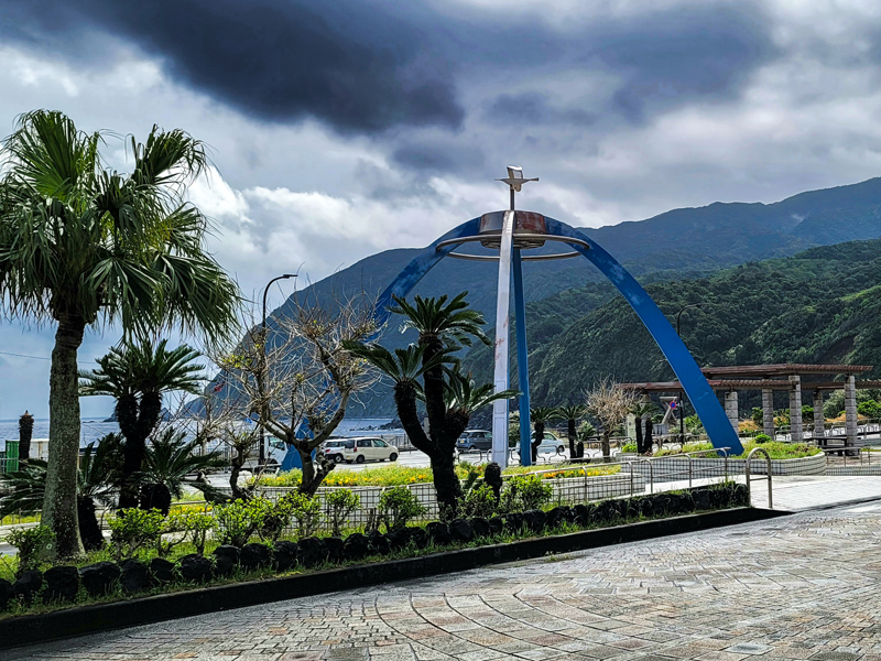 view2x800.jpg