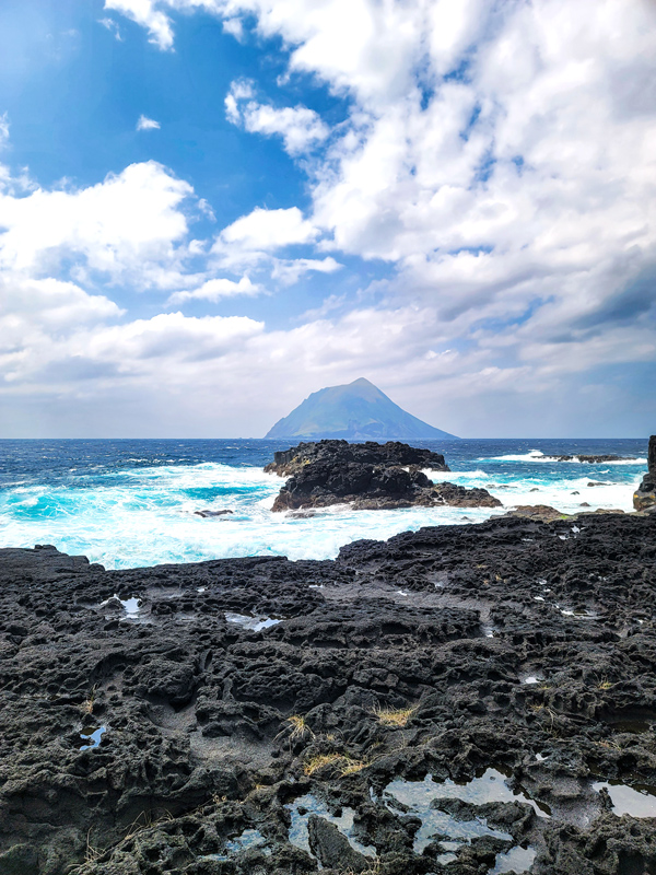 lava-field6x600.jpg