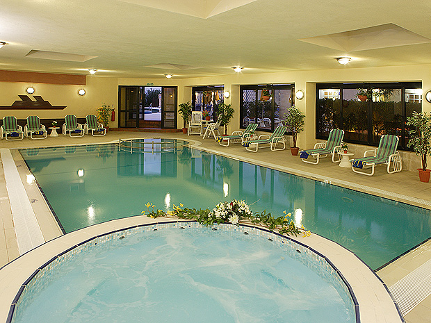 malta_hotel_basen.jpg