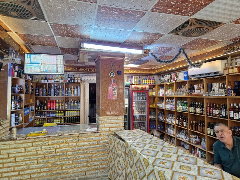 01_007_Rusafa_sklep_alko.jpg