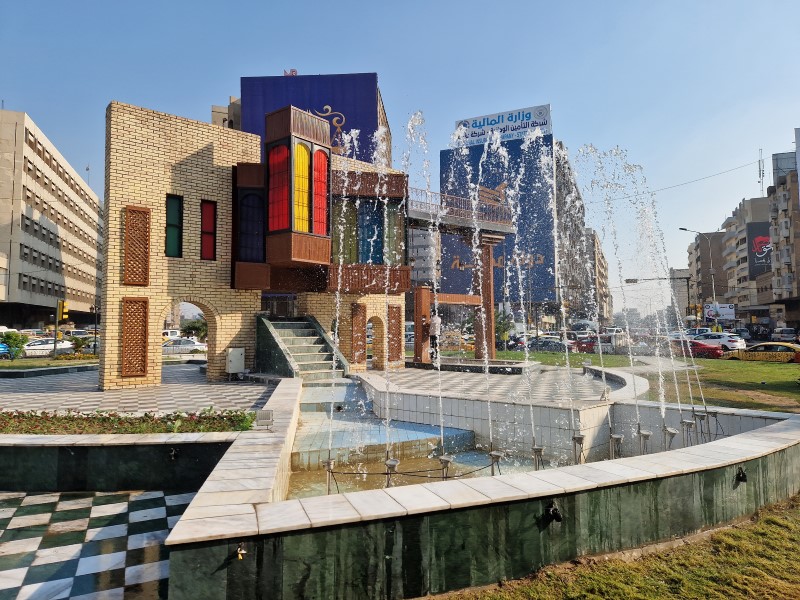 01_012_Plac_Al_Khilani.jpg