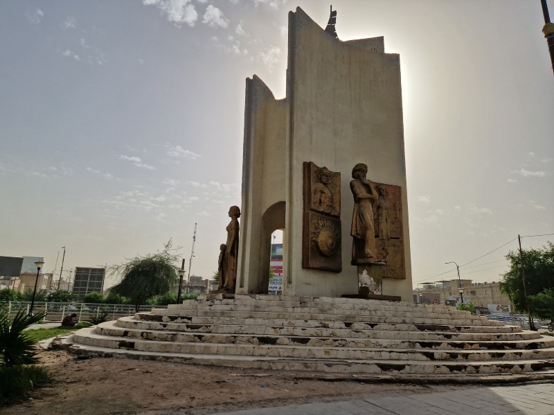 04_002_Basra_Pomnik_Chwalebnej_Historii_Basry.jpg