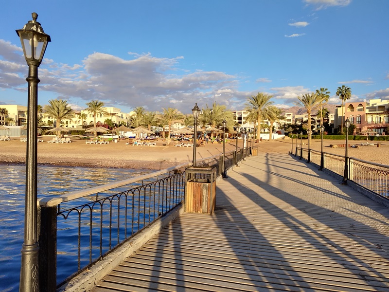 1-Tala_Bay.jpg