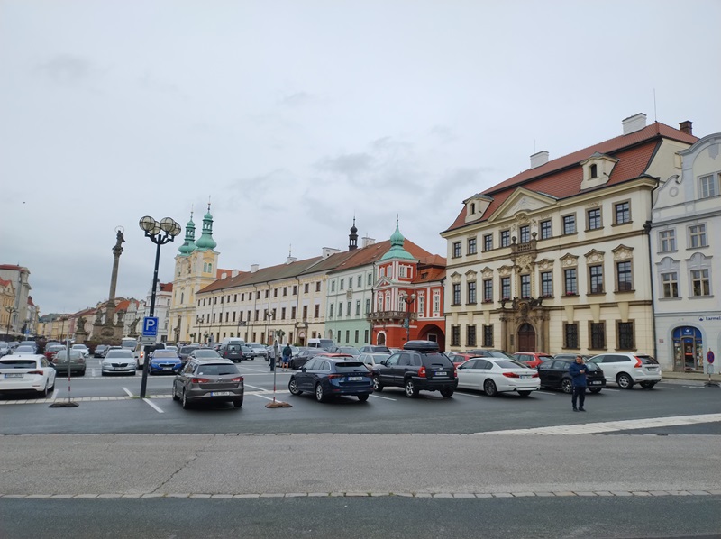 6-Hradec_Kralove.jpg