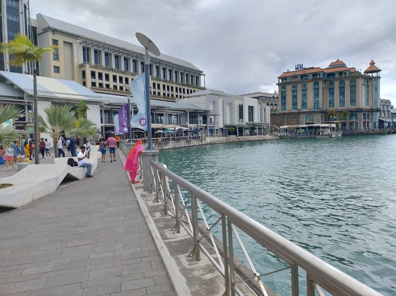 10-Port_Louis.jpg