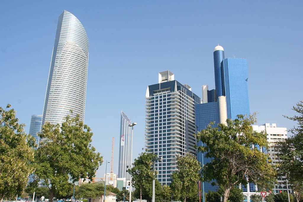 Abu Dhabi (3).jpg