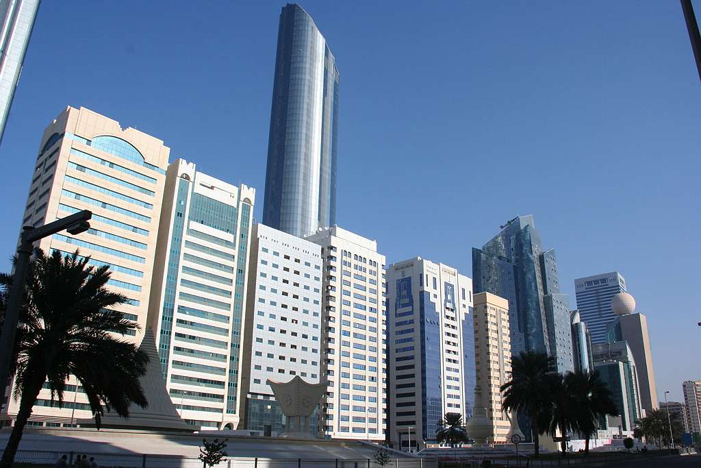 Abu Dhabi (4).jpg
