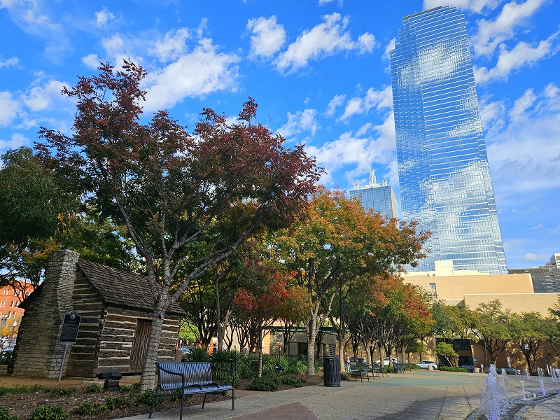 TX Dallas invisible building.jpg