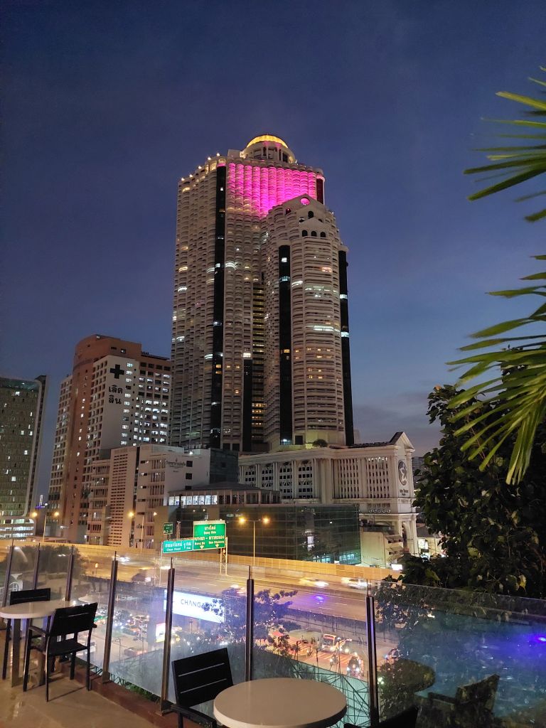 Hotels01.jpg
