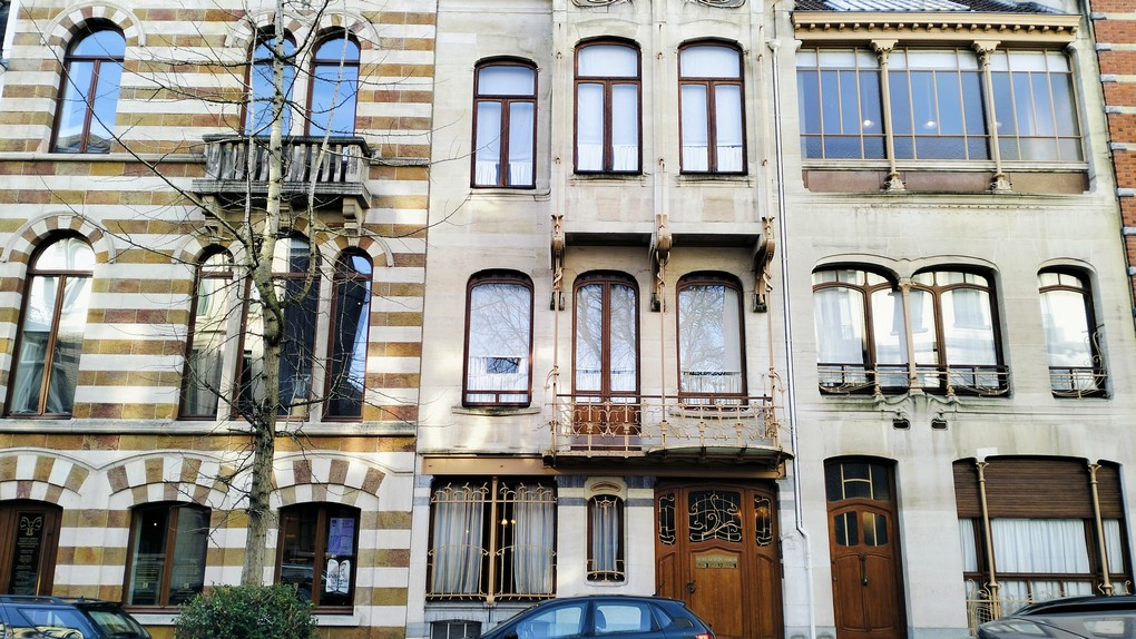 BRU104.jpg
