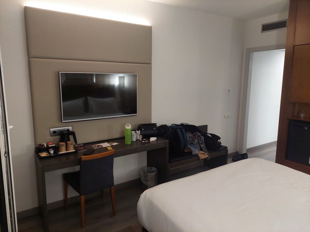 Accor04.jpg